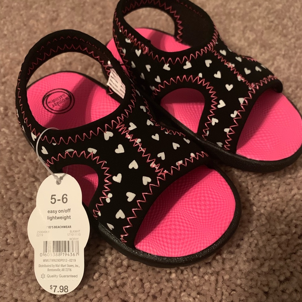 Toddler water shoes